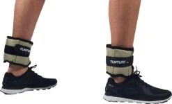 Tunturi Enkelgewichten En Polsgewichten - Gewichten - 2 X 1,0kg - Grijs 18 Tunturi Enkelgewichten En Polsgewichten - Gewichten - 2 X 1,0kg - Grijs -Tunturi 1200x729