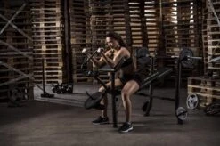 Tunturi WB40 Halterbank - Fitnessbank - Trainingsbank - Bankdrukbank - Thuis Sporten - Leg Extension - Bicep Curls - Incl. Gratis Fitness App -Tunturi 1200x799 1