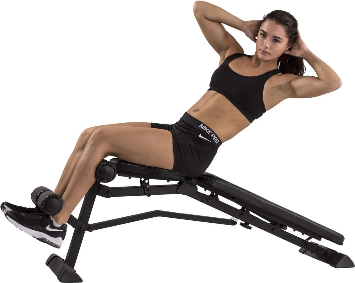 Tunturi UB80 Halterbank Verstelbaar - Fitnessbank Belastbaar Tot 200kg - Trainingsbank & Buikspierbank In één - Incl. Gratis Tunturi Training App 7 Tunturi UB80 Halterbank Verstelbaar - Fitnessbank Belastbaar Tot 200kg - Trainingsbank & Buikspierbank In één - Incl. Gratis Tunturi Training App - Afbeelding 5