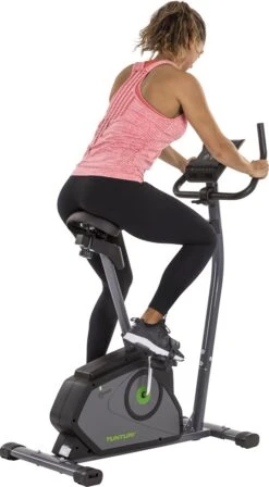 Tunturi Cardio Fit B40 Hometrainer - Fitnessfiets Met Lage Instap - 8 Weerstandsniveaus - Voorzien Van Tablethouder En Transportwielen -Tunturi 661x1200